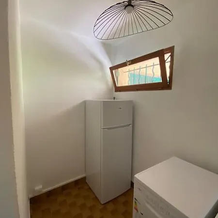 Appartement Avec Vue Sur Chateau Et Piscine Privee